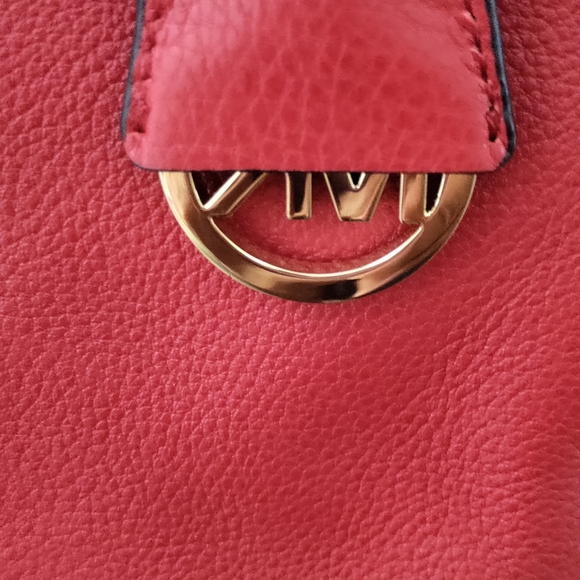 Michael Kors Large Riley 🎒 Red Purse - Picture 8 of 14